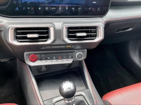 Used 2025 Ford Mustang GT Premium RWD image 15