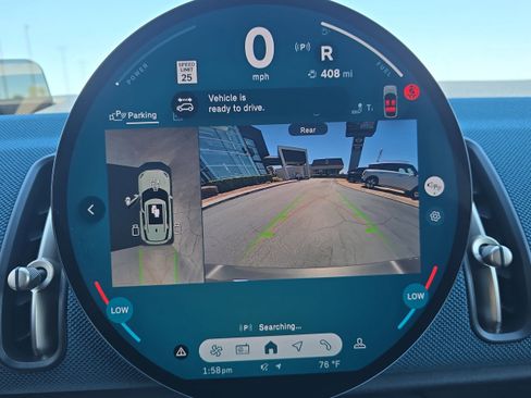 Used 2025 MINI Cooper Countryman S w/ Comfort Package Max image 24