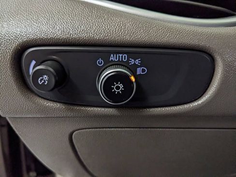Used 2023 Chevrolet Malibu LS FWD image 14
