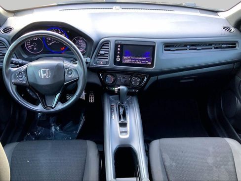 Used 2019 Honda HR-V Sport image 14
