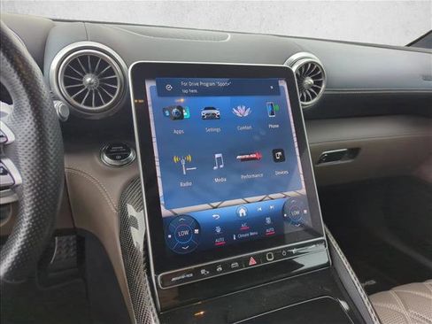 Used 2022 Mercedes-Benz SL 55 AMG 4MATIC image 13