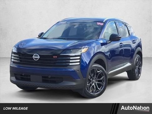 Used 2026 Nissan Kicks SR AWD/4WD image 1