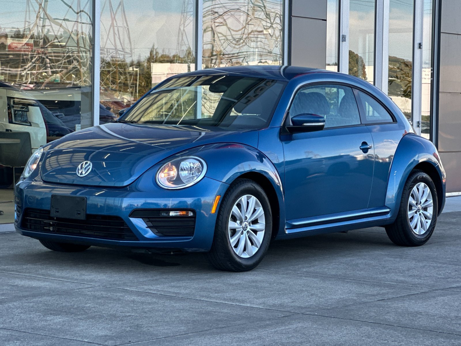 Used 2019 Volkswagen Beetle 2.0T S FWD image 8