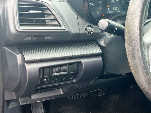 Used 2020 Subaru Impreza 2.0i image 10