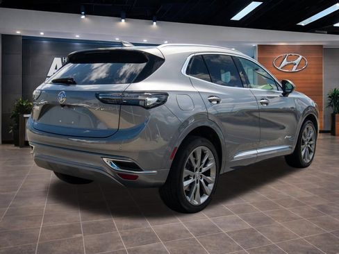 Used 2022 Buick Envision Avenir w/ Safety Package FWD image 12