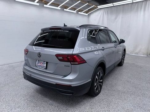 Used 2022 Volkswagen Tiguan S AWD/4WD image 2