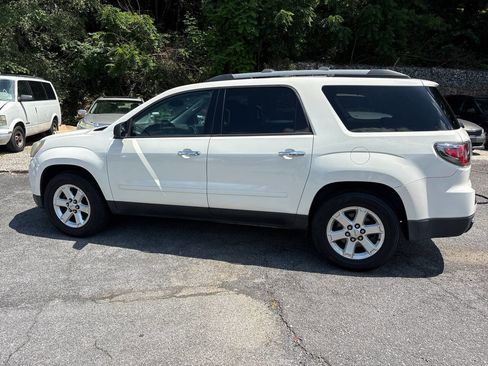 Used 2014 GMC Acadia SLE AWD/4WD image 19