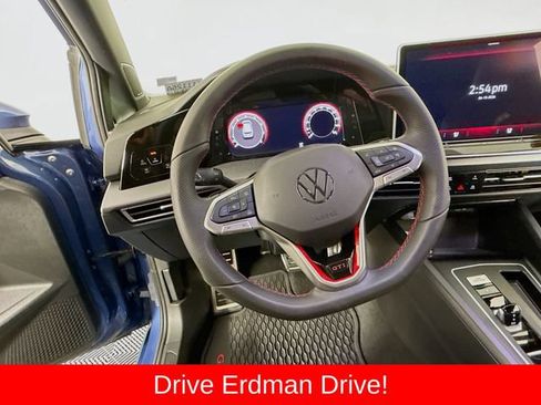 Used 2025 Volkswagen GTI SE FWD image 11