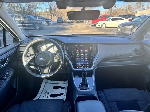 Certified 2022 Subaru Outback Premium image 5