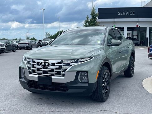 Used 2024 Hyundai Santa Cruz SEL FWD image 3