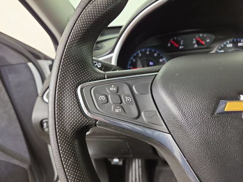Used 2020 Chevrolet Malibu LS FWD image 21