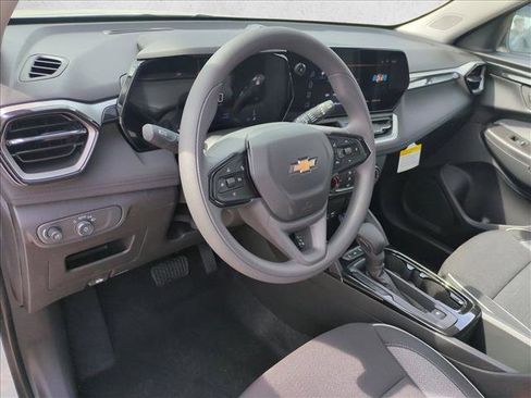 New 2026 Chevrolet TrailBlazer LS w/ LS Convenience Package FWD image 3