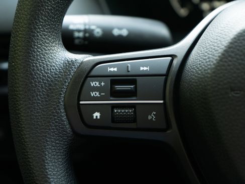 Certified 2026 Honda HR-V LX image 20