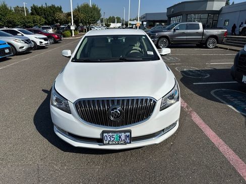 Used 2016 Buick LaCrosse Leather FWD image 2