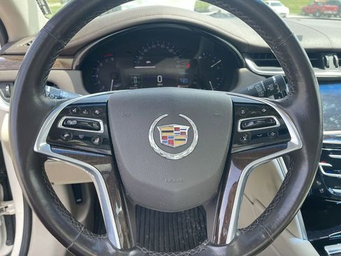 Used 2014 Cadillac XTS Luxury w/ Driver Awareness Package image 8