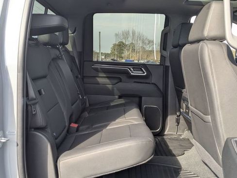 Used 2024 Chevrolet Silverado 2500 LTZ w/ LTZ Plus Package image 27