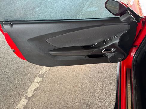 Used 2013 Chevrolet Camaro SS w/ SS Performance Package image 9