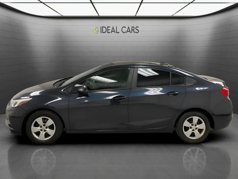 Used 2016 Chevrolet Cruze LS FWD image 8