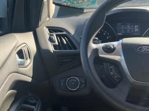 Used 2014 Ford Escape SE image 14