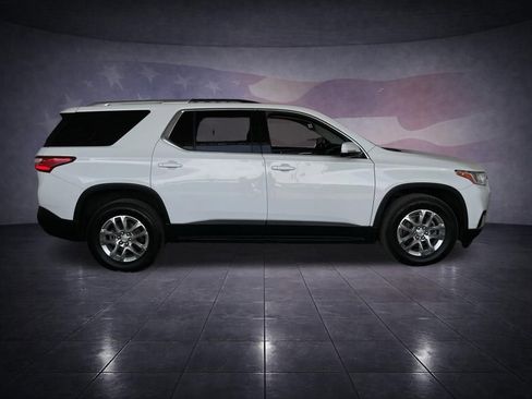 Used 2018 Chevrolet Traverse LT FWD image 6