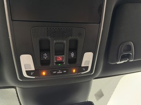 Certified 2026 Honda Passport TrailSport image 38