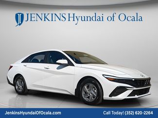 New 2026 Hyundai Elantra SE FWD video 1
