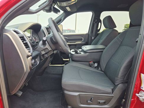 Used 2026 RAM 2500 Big Horn AWD/4WD image 12
