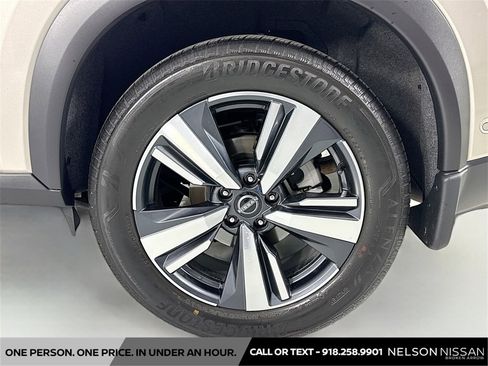 Certified 2023 Nissan Rogue Platinum w/ Platinum Premium Package image 33