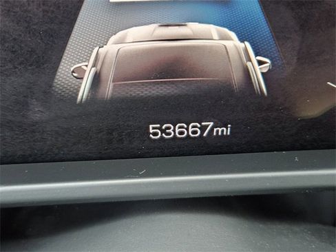 Used 2024 GMC Acadia Elevation w/ Trailering Package image 15