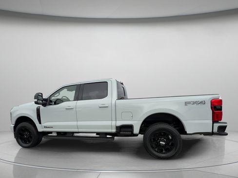 New 2026 Ford F350 Lariat w/ Black Appearance Package image 13