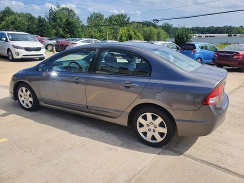Used 2010 Honda Civic LX image 11