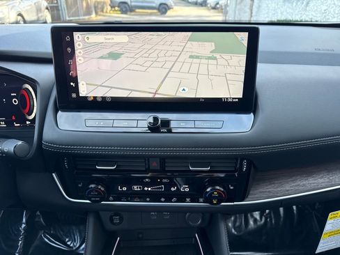 New 2026 Nissan Rogue Platinum w/ Platinum Premium Package image 22