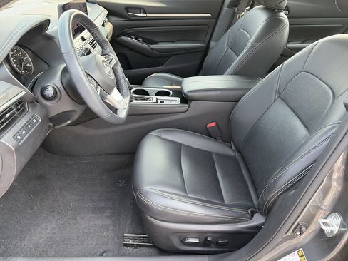 Certified 2023 Nissan Altima 2.5 SL FWD image 25