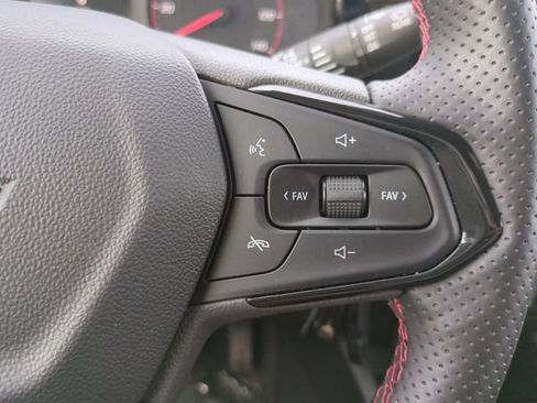 Used 2026 Chevrolet Trax RS w/ Driver Confidence Package FWD image 29