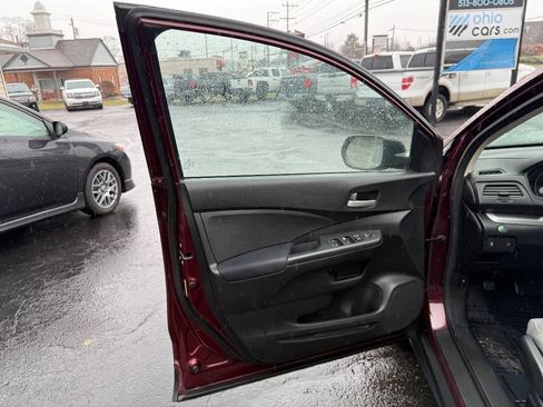 Used 2015 Honda CR-V LX image 7