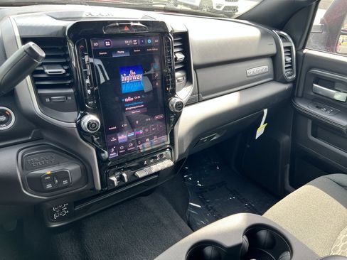 Certified 2026 RAM 2500 Big Horn AWD/4WD image 13