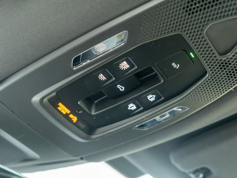 Certified 2025 Porsche Panamera 4 w/ Premium Package AWD/4WD image 35