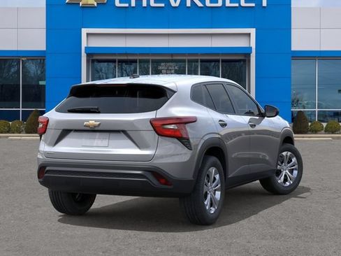 New 2026 Chevrolet Trax LS FWD image 4