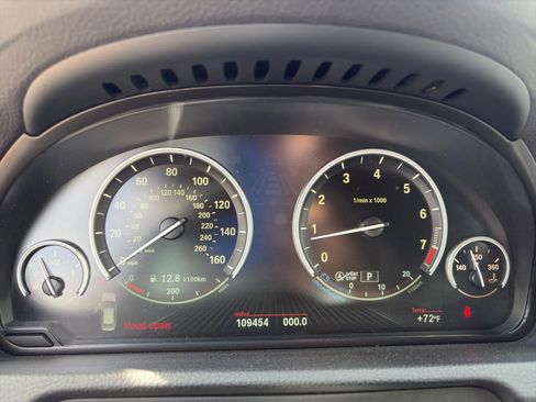 Used 2014 BMW 550i Gran Turismo xDrive AWD/4WD image 10