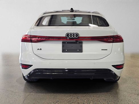 Used 2025 Audi A6 e-tron Premium Plus w/ Premium Plus AWD/4WD image 4