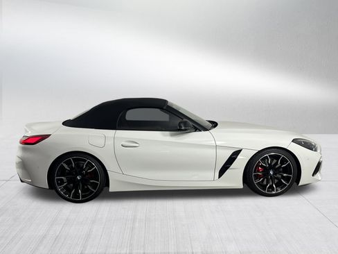 Used 2026 BMW Z4 M40i w/ Premium Package image 8