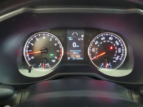 Used 2021 Toyota RAV4 XLE FWD image 21