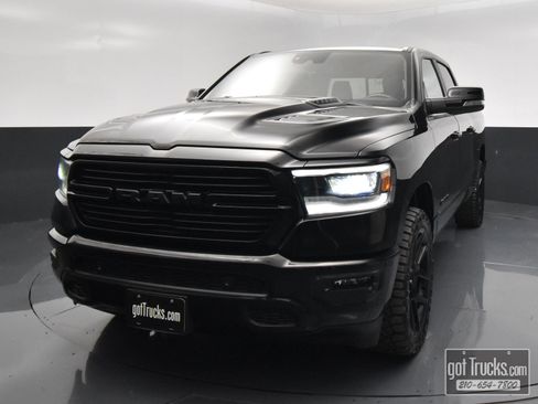 Used 2024 RAM 1500 Laramie AWD/4WD image 47