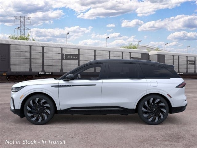 New 2026 Lincoln Nautilus Reserve w/ Jet Appearance Package AWD/4WD image 25