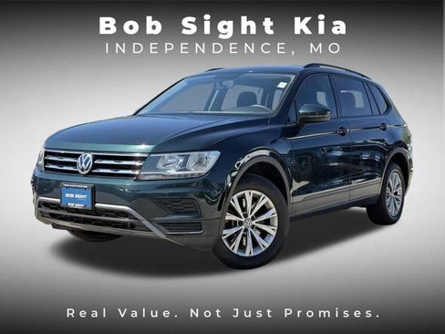 Used 2018 Volkswagen Tiguan S image 1