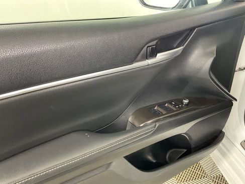 Used 2024 Toyota Camry XSE image 16