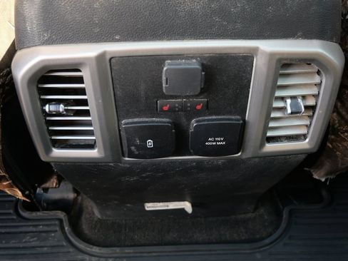 Used 2020 Ford F350 Platinum AWD/4WD image 22