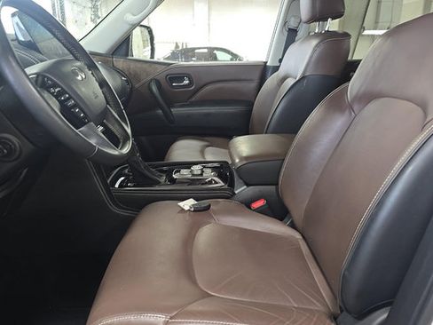 Used 2023 INFINITI QX80 Premium Select w/ Cargo Package AWD/4WD image 7