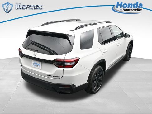 New 2026 Honda Pilot Black Edition image 22