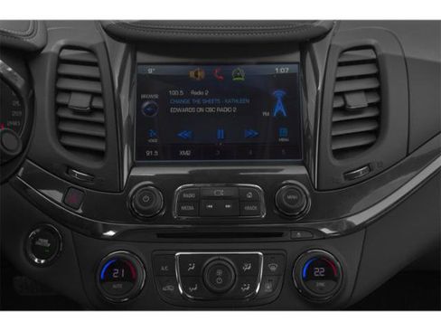 Used 2015 Chevrolet Impala LTZ FWD image 13